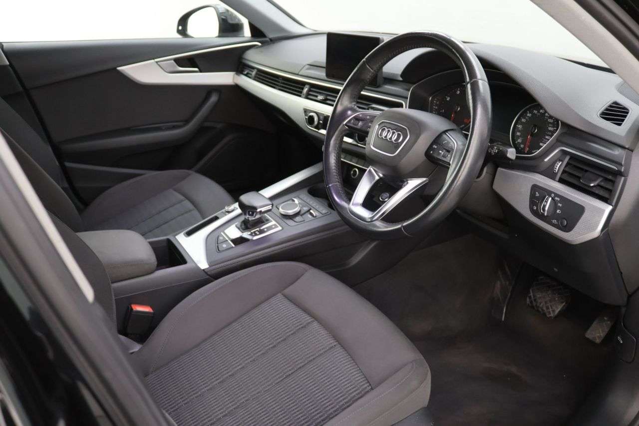 2019 AUDI A4 2019 AUDI A4