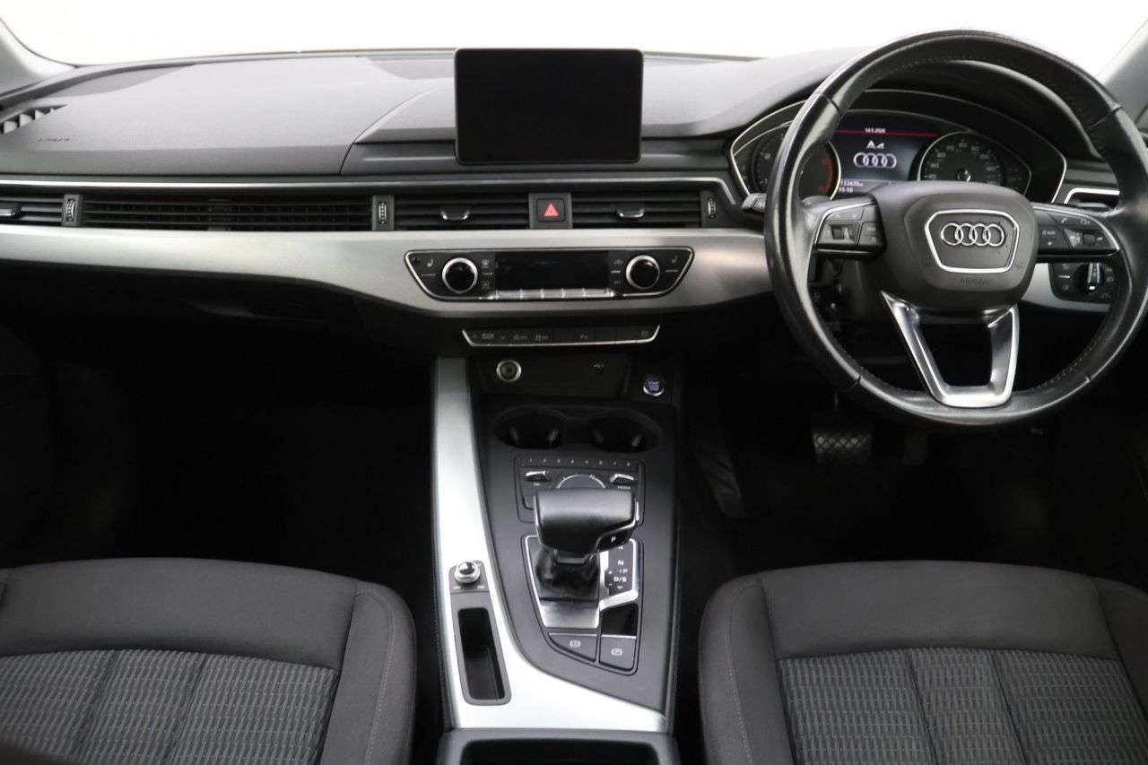2019 AUDI A4 2019 AUDI A4