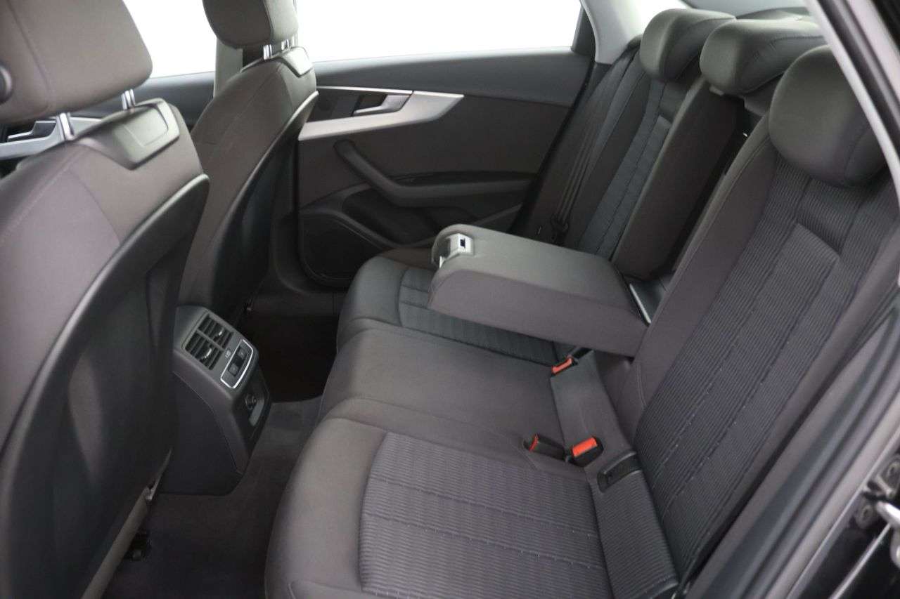 2019 AUDI A4 2019 AUDI A4