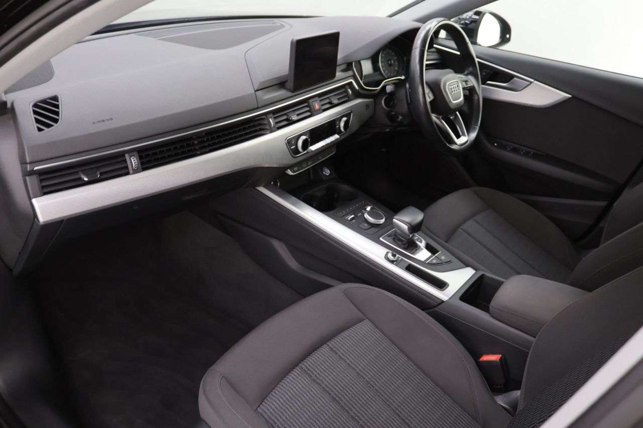2019 AUDI A4 2019 AUDI A4