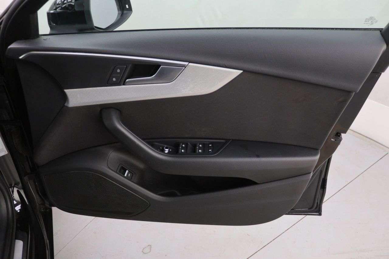 2019 AUDI A4 2019 AUDI A4