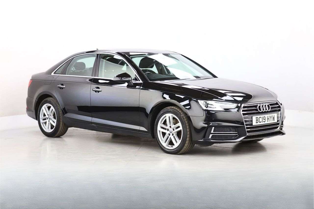 A 2019 AUDI A4 TDI SE A 2019 AUDI A4 TDI SE