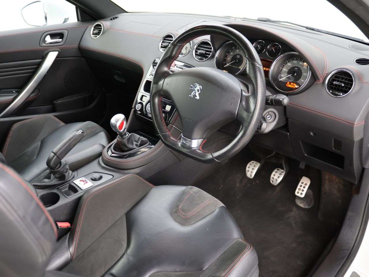 2015 PEUGEOT RCZ 2015 PEUGEOT RCZ
