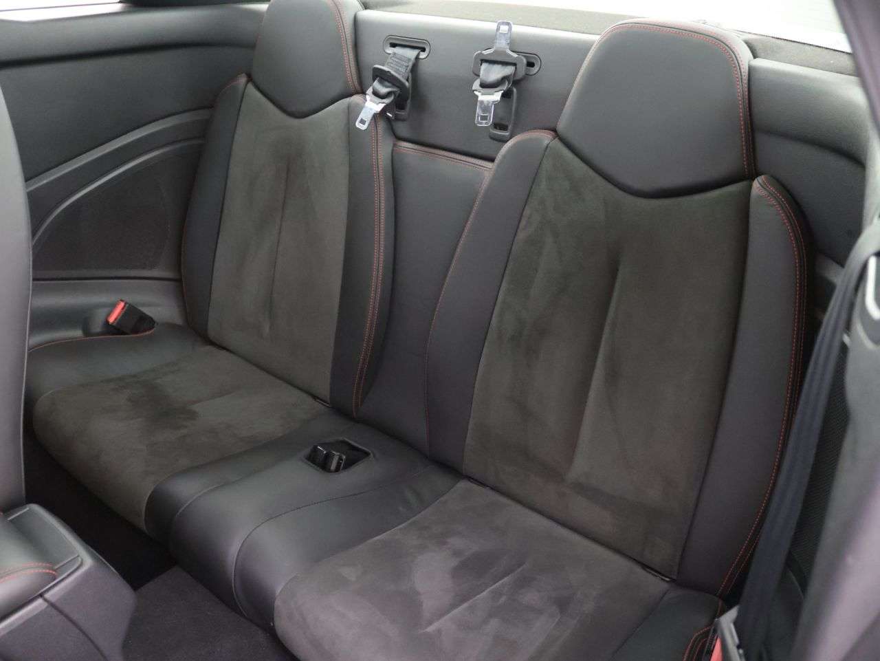 2015 PEUGEOT RCZ 2015 PEUGEOT RCZ