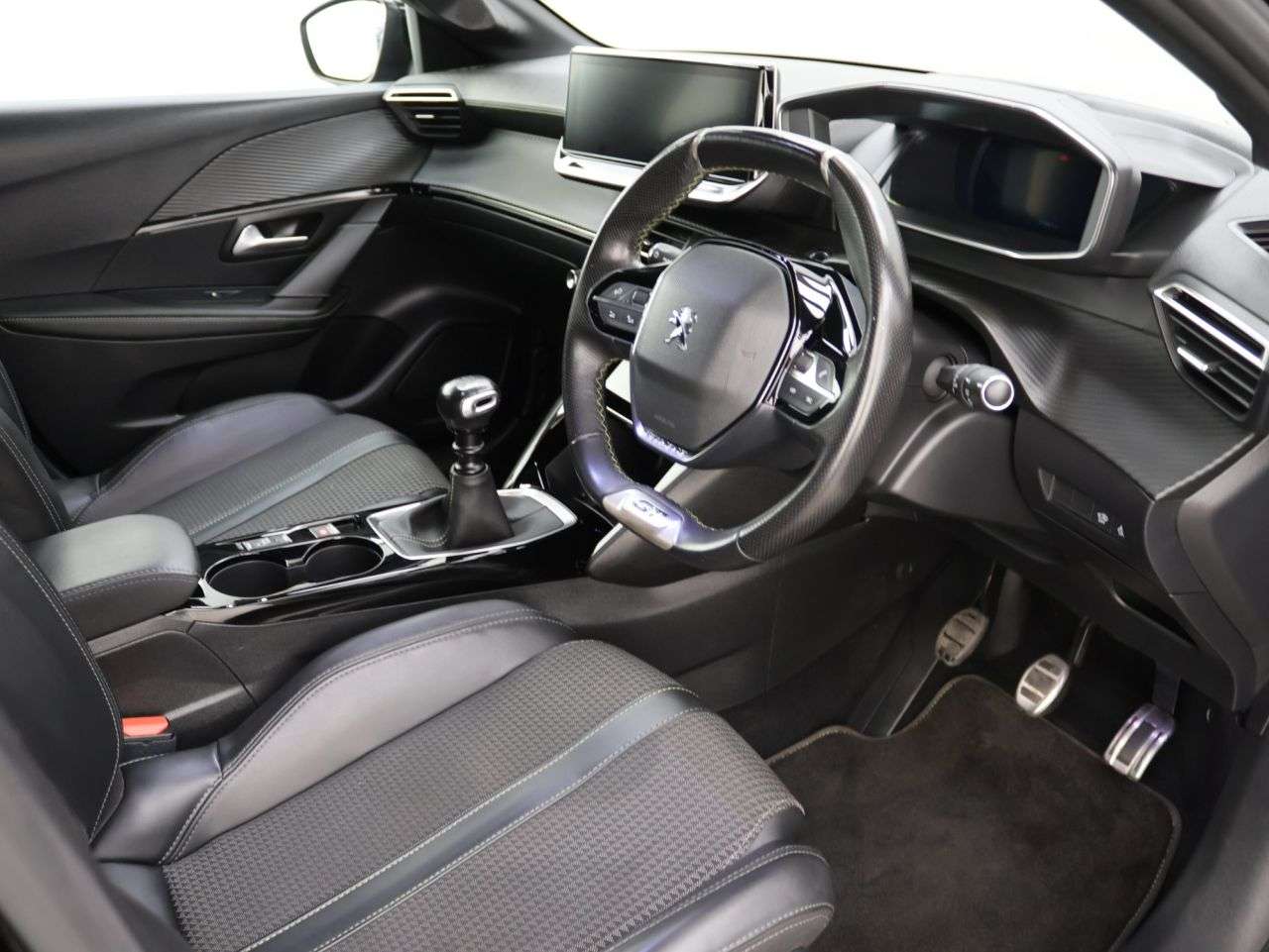 2022 PEUGEOT 208 2022 PEUGEOT 208