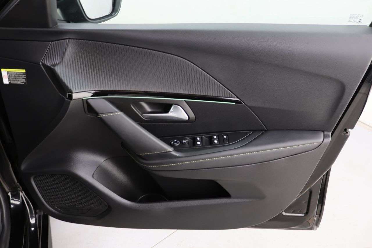 2022 PEUGEOT 208 2022 PEUGEOT 208