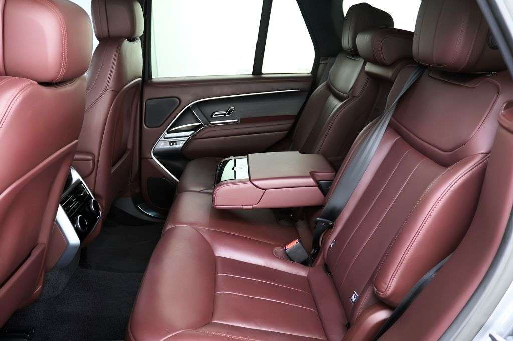 2024 LAND ROVER RANGE ROVER P400 HSE 2024 LAND ROVER RANGE ROVER P400 HSE