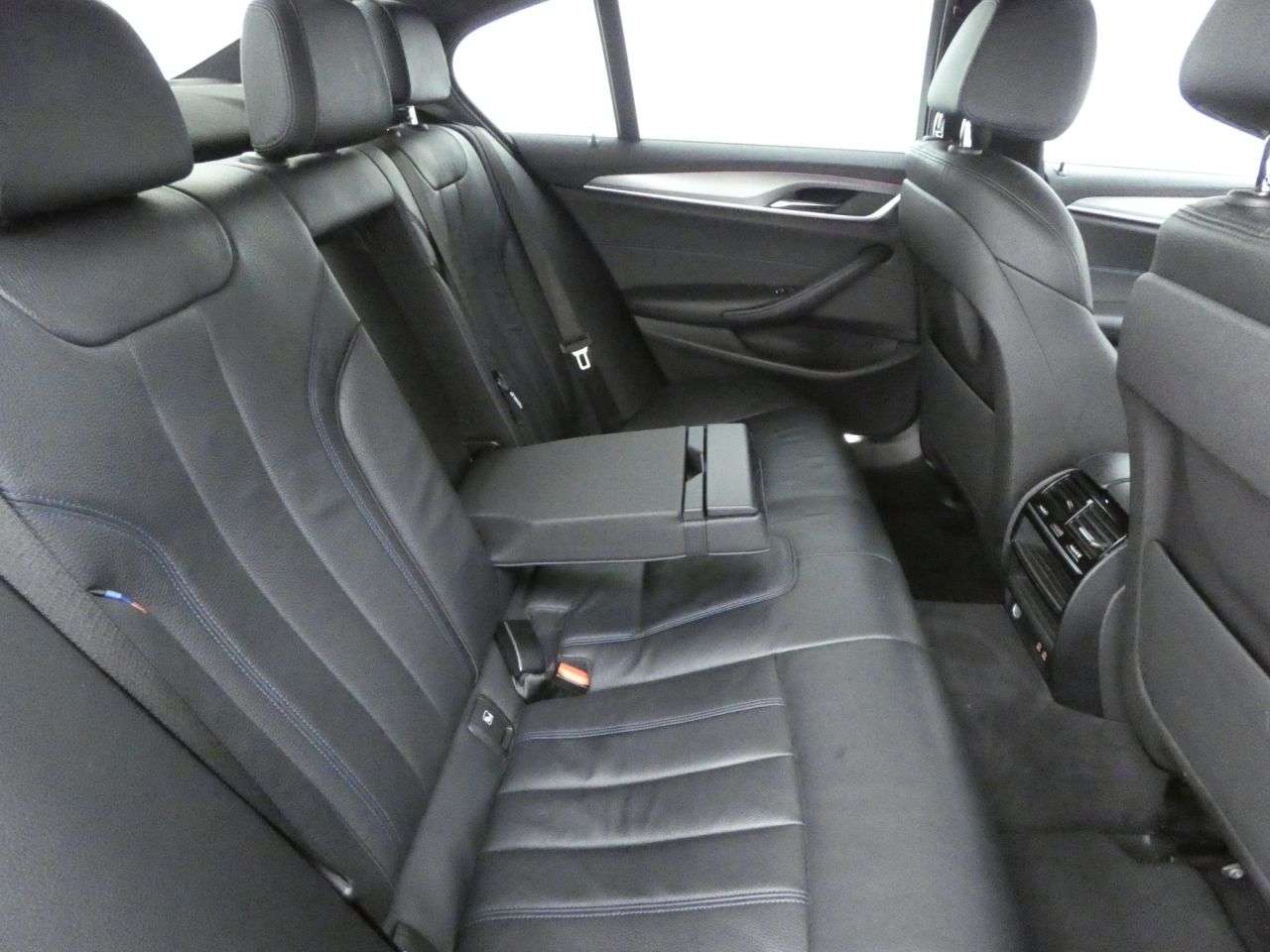 2020 BMW 5 SERIES 2020 BMW 5 SERIES