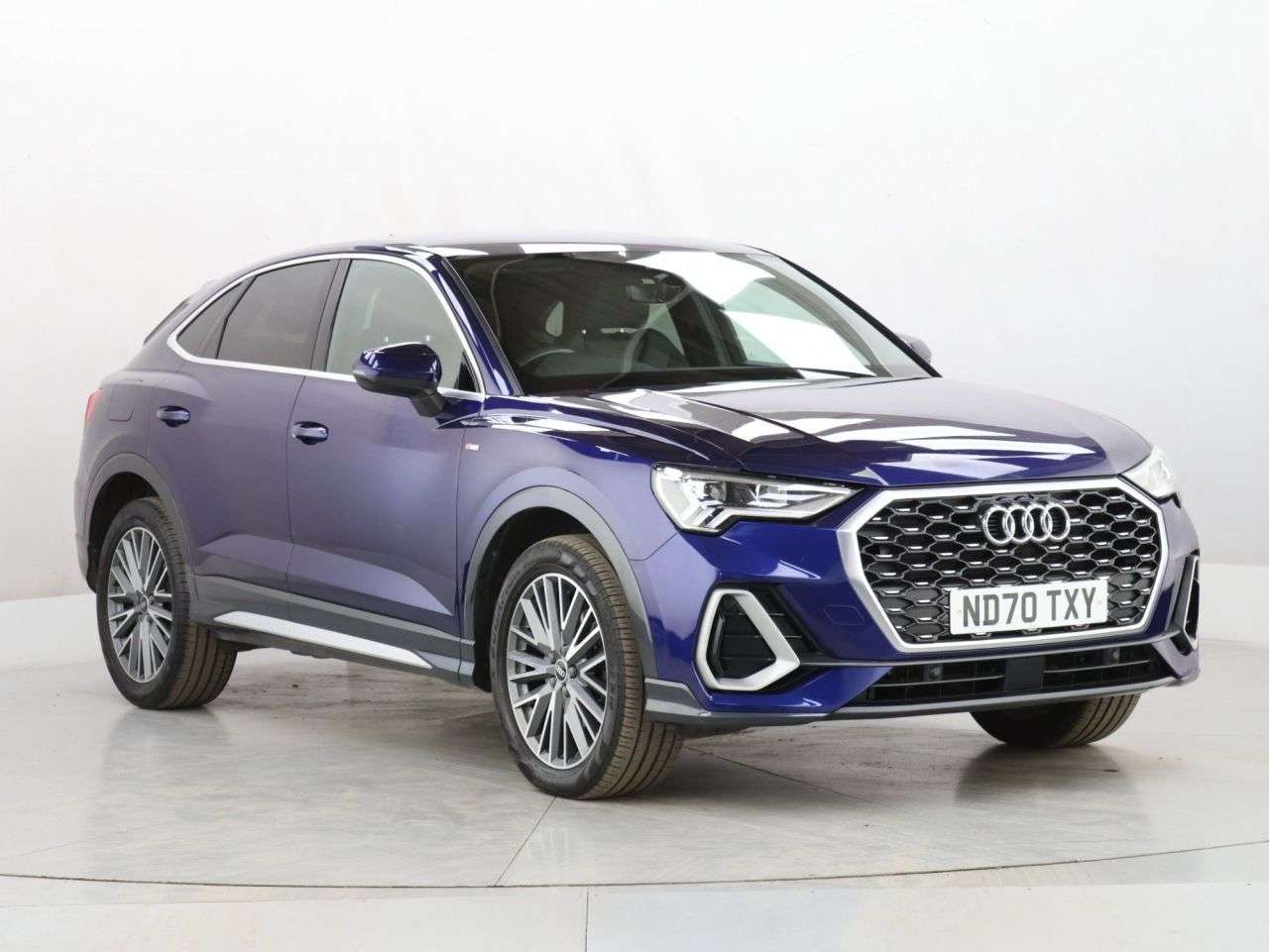 2021 AUDI Q3 2021 AUDI Q3