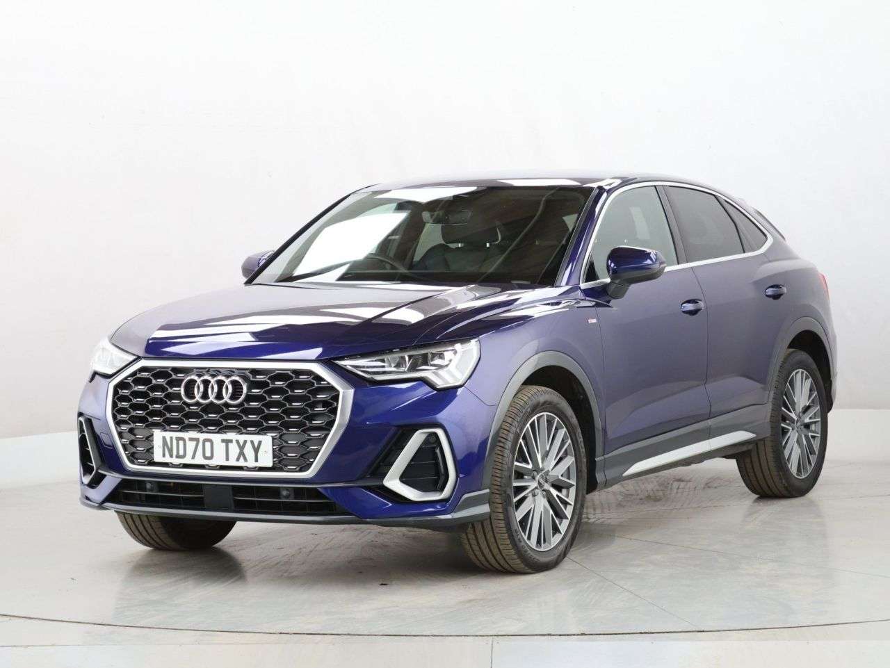 2021 AUDI Q3 2021 AUDI Q3