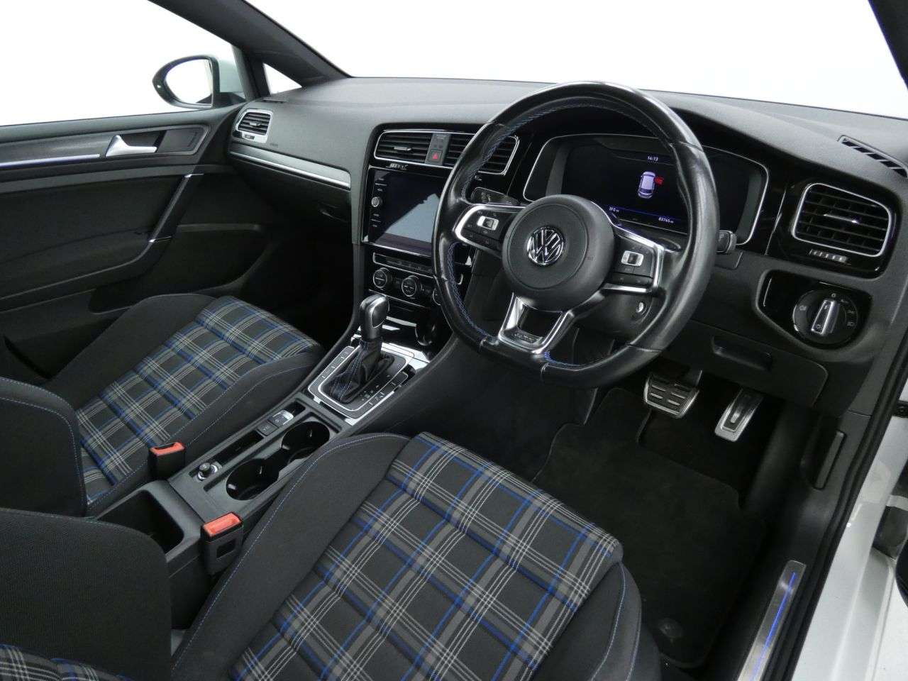 2020 VOLKSWAGEN GOLF 2020 VOLKSWAGEN GOLF