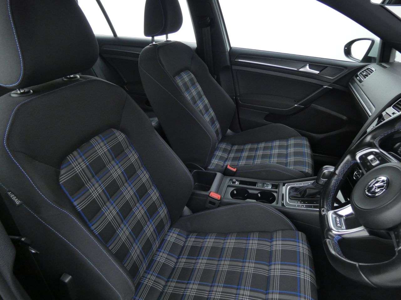 2020 VOLKSWAGEN GOLF 2020 VOLKSWAGEN GOLF