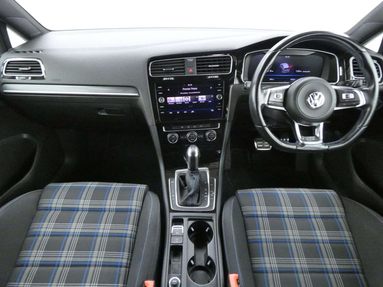 2020 VOLKSWAGEN GOLF 2020 VOLKSWAGEN GOLF