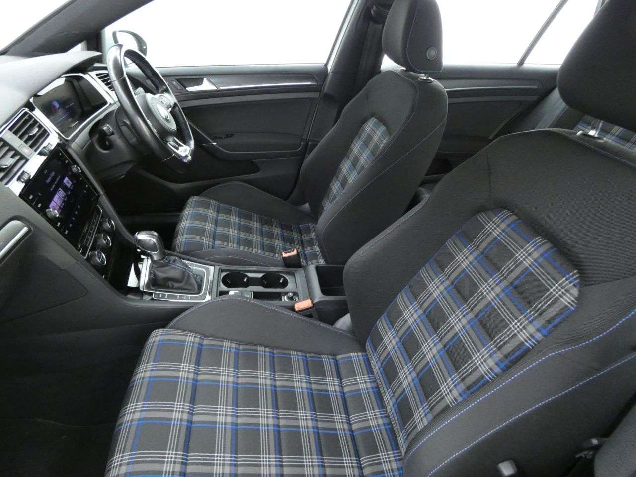 2020 VOLKSWAGEN GOLF 2020 VOLKSWAGEN GOLF