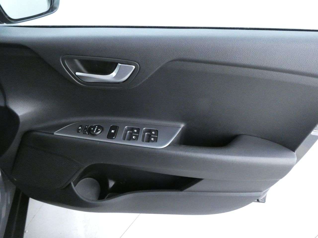 2023 KIA STONIC 2023 KIA STONIC