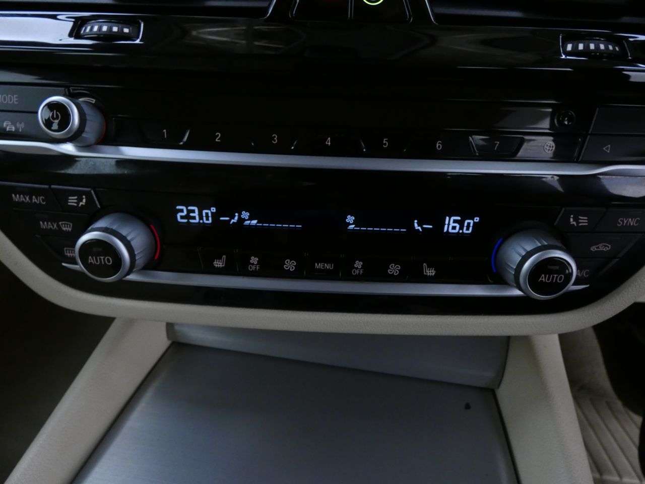 2020 BMW 5 SERIES 2020 BMW 5 SERIES