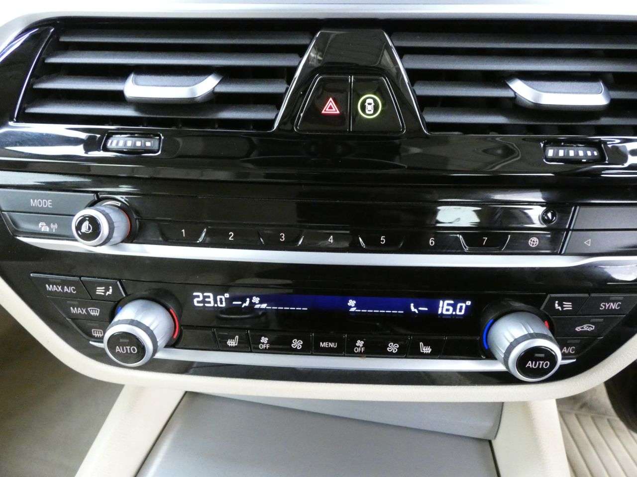 2020 BMW 5 SERIES 2020 BMW 5 SERIES