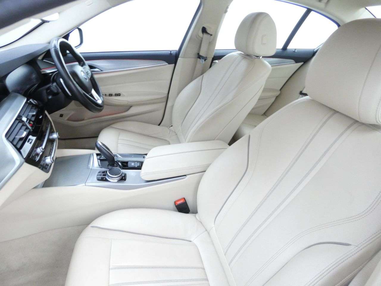 2020 BMW 5 SERIES 2020 BMW 5 SERIES