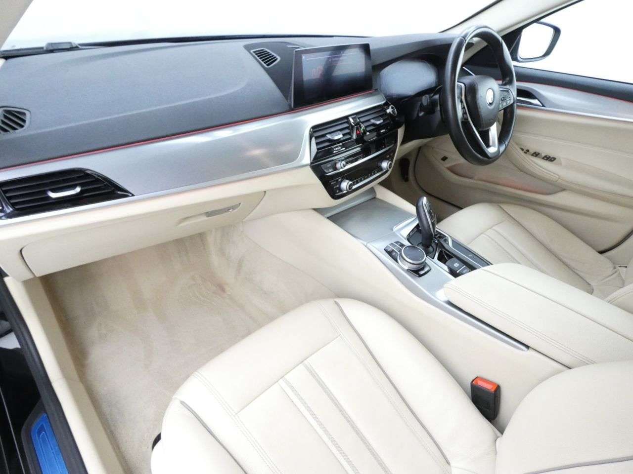 2020 BMW 5 SERIES 2020 BMW 5 SERIES