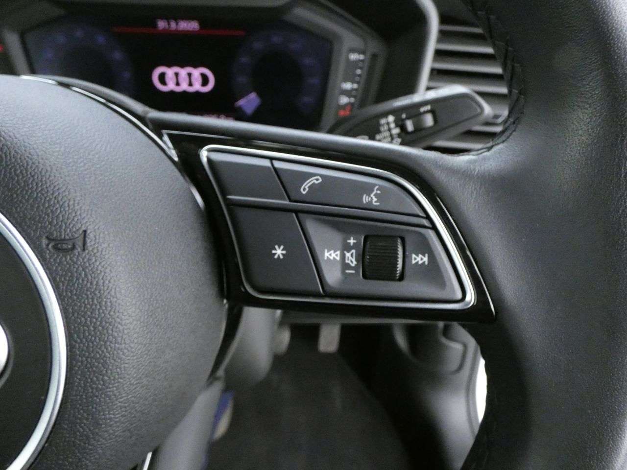 2023 AUDI A1 2023 AUDI A1