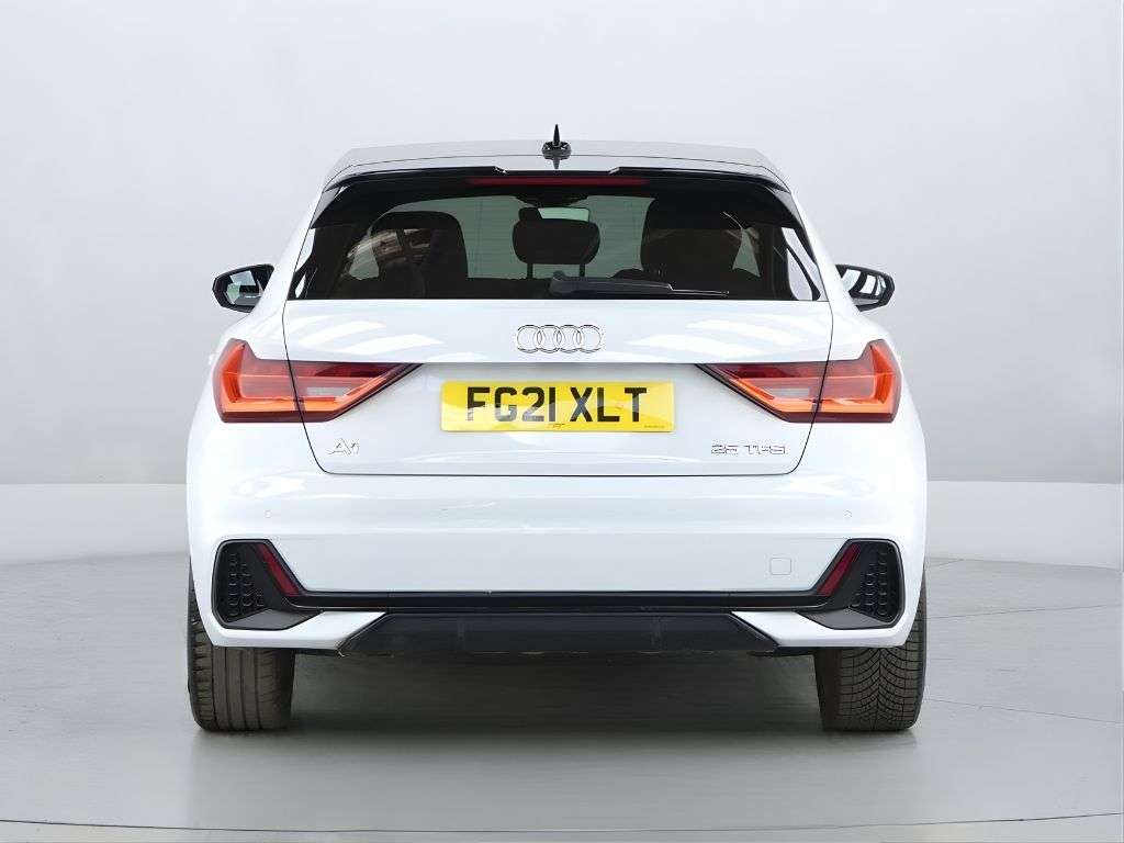 2021 AUDI A1 2021 AUDI A1