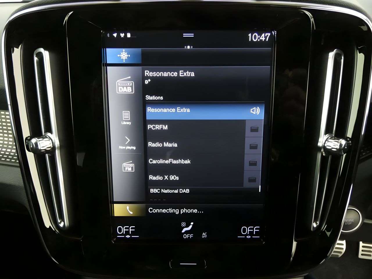 2021 VOLVO XC40 2021 VOLVO XC40