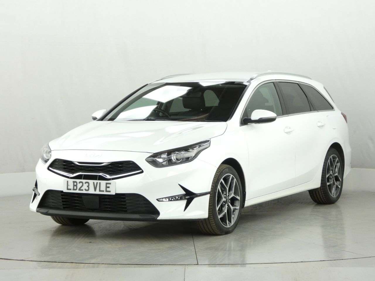 2023 KIA CEED 2023 KIA CEED