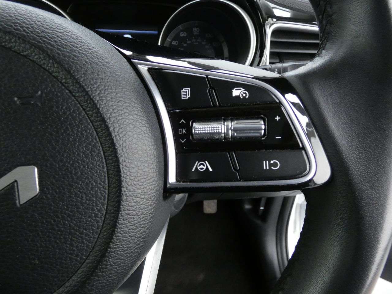 2023 KIA CEED 2023 KIA CEED