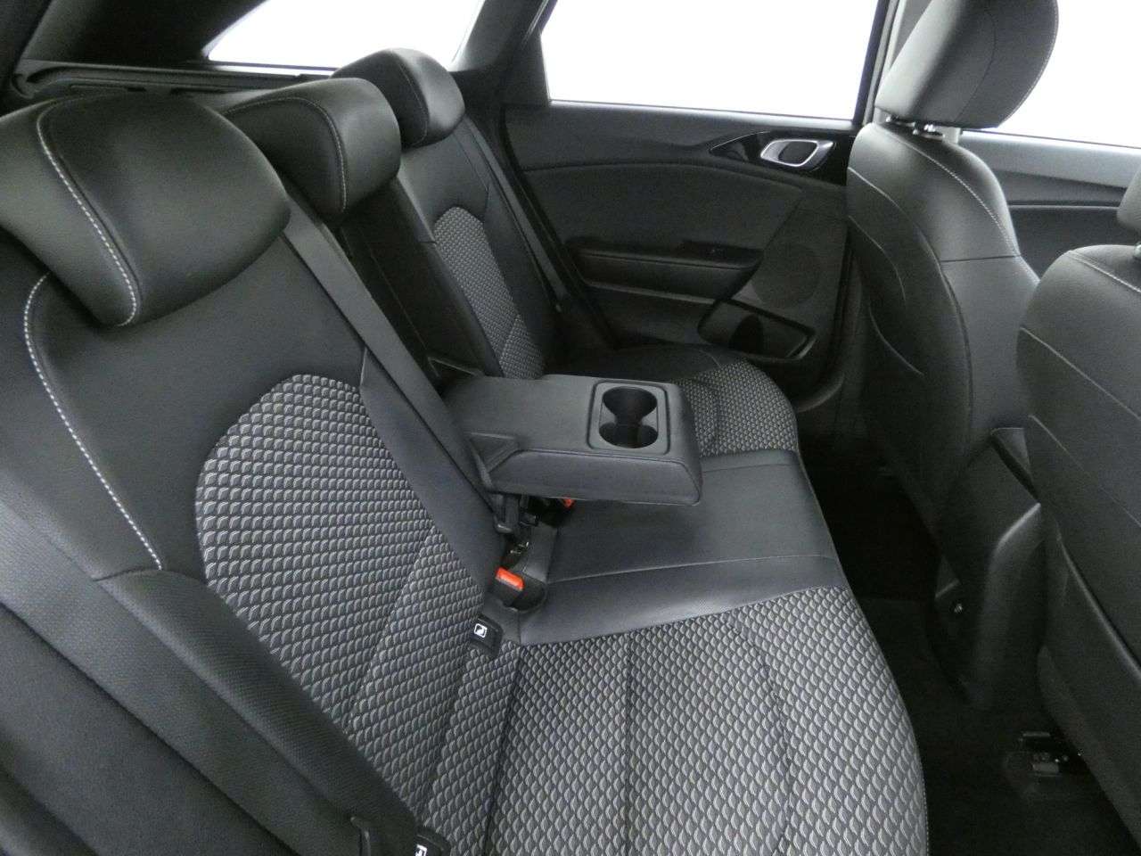 2023 KIA CEED 2023 KIA CEED