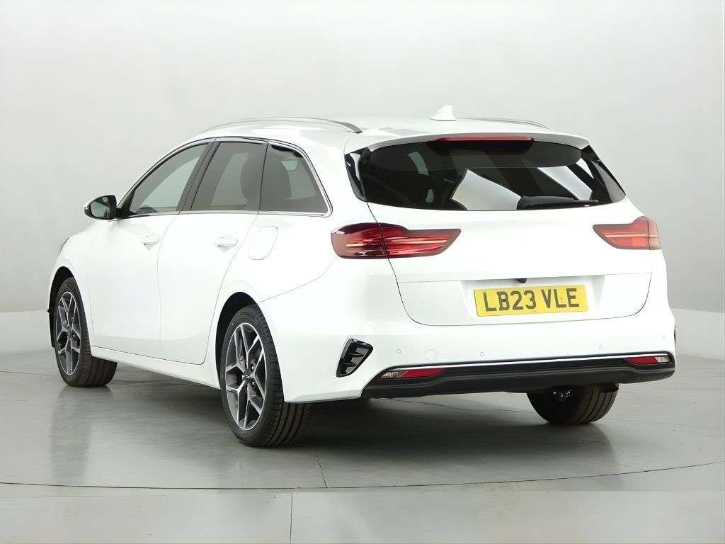 2023 KIA CEED 2023 KIA CEED