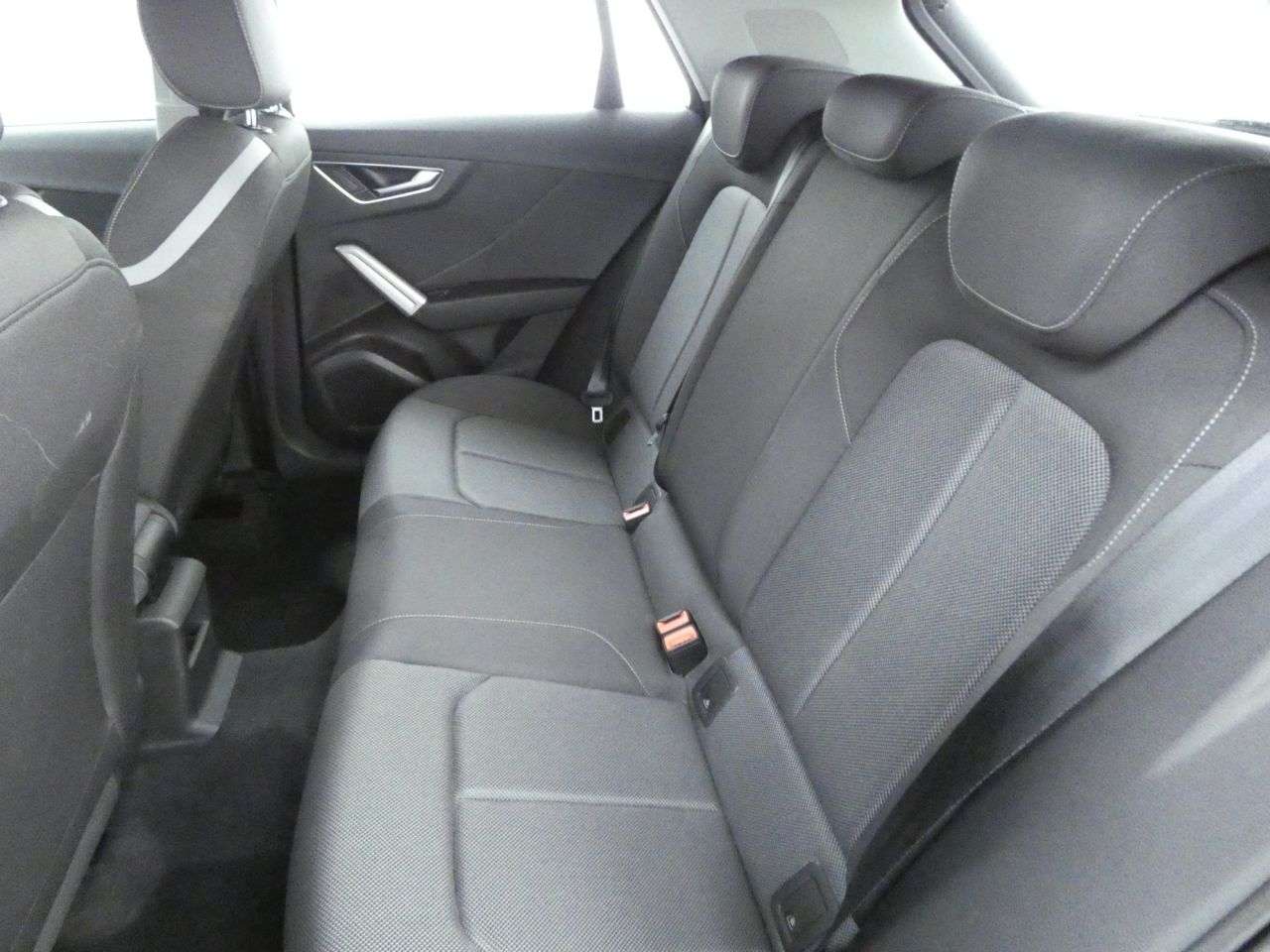 2021 AUDI Q2 2021 AUDI Q2