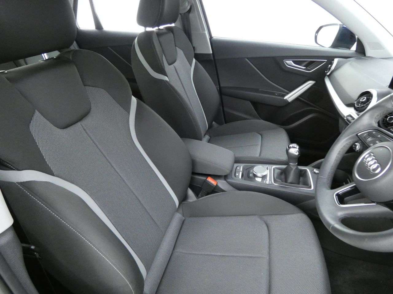 2021 AUDI Q2 2021 AUDI Q2