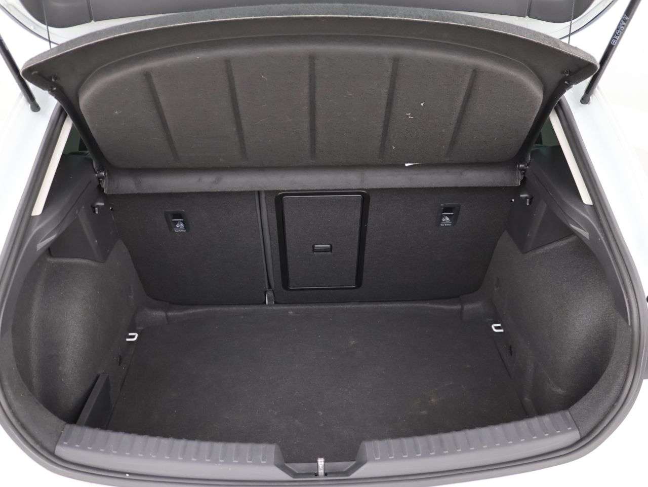 2021 SEAT LEON 2021 SEAT LEON