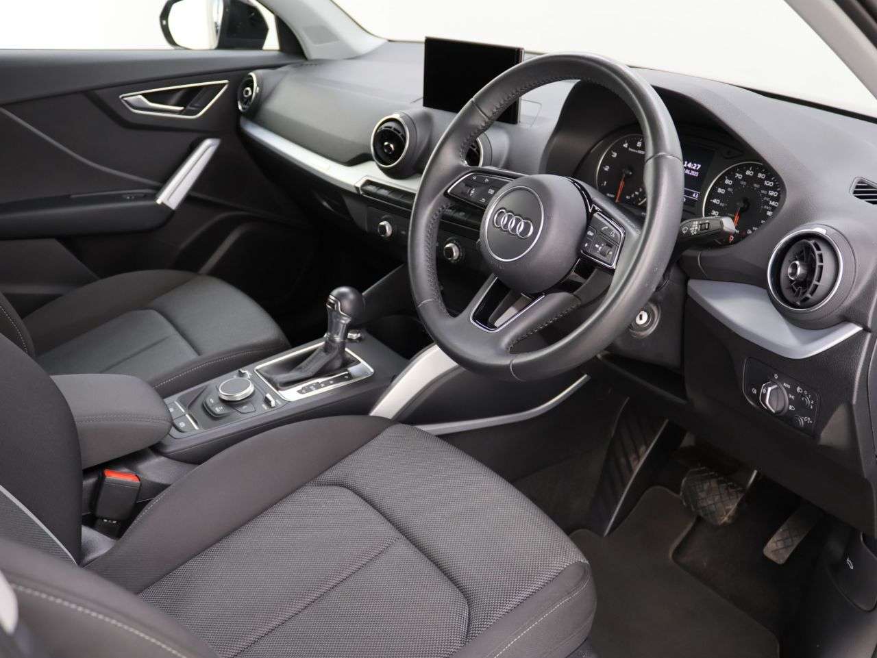 2020 AUDI Q2 2020 AUDI Q2