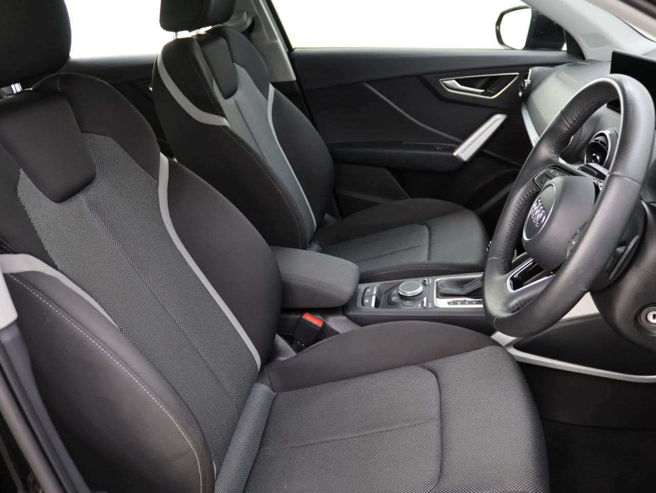 2020 AUDI Q2 2020 AUDI Q2