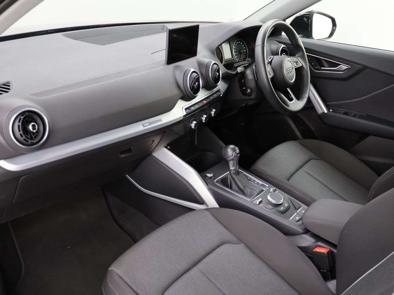 2020 AUDI Q2 2020 AUDI Q2