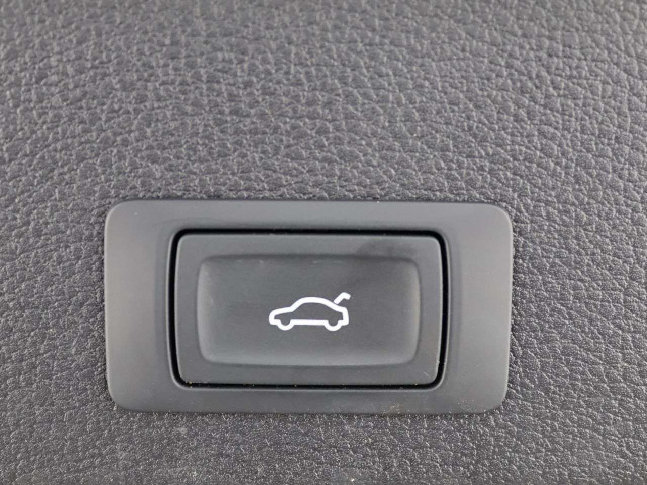 2020 AUDI Q2 2020 AUDI Q2