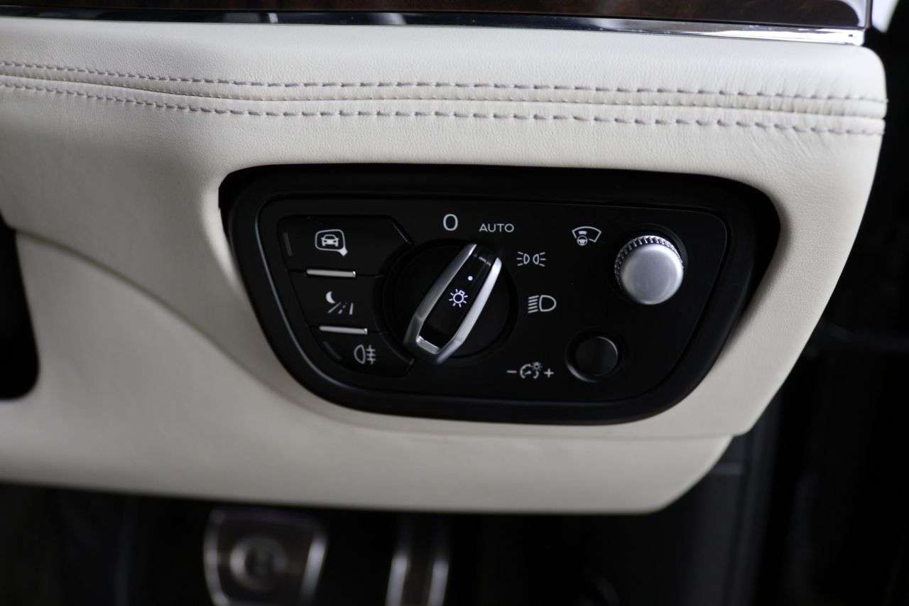 2021 BENTLEY BENTAYGA 2021 BENTLEY BENTAYGA