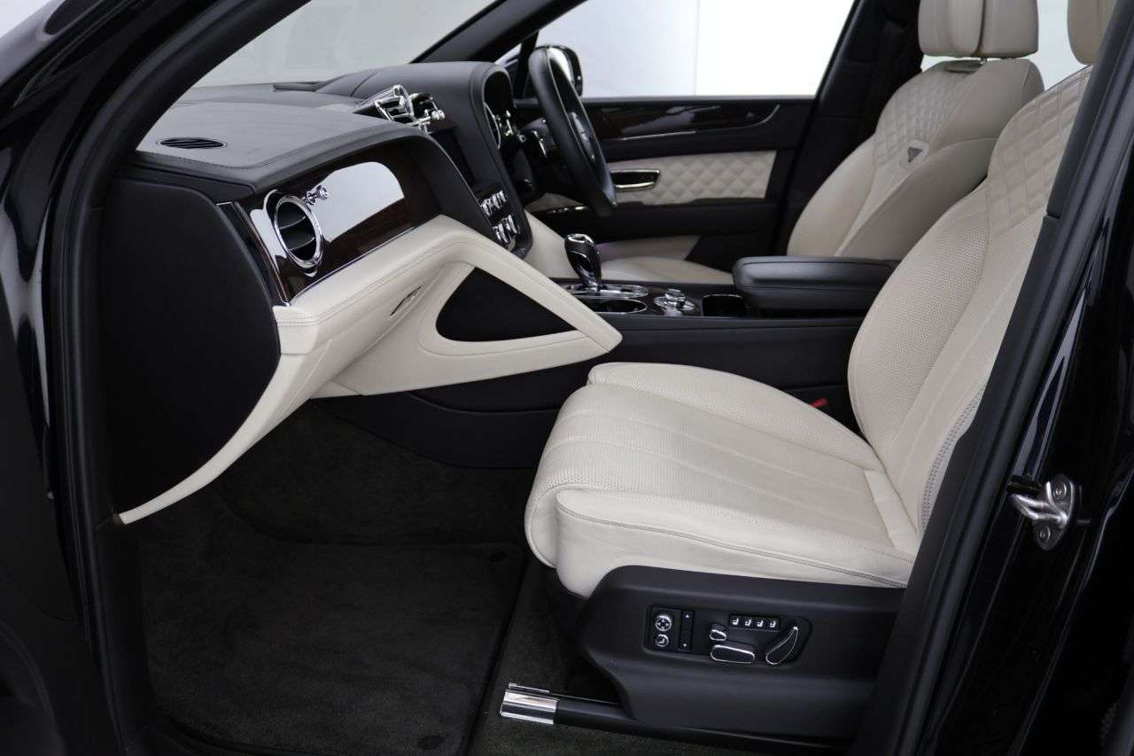 2021 BENTLEY BENTAYGA 2021 BENTLEY BENTAYGA