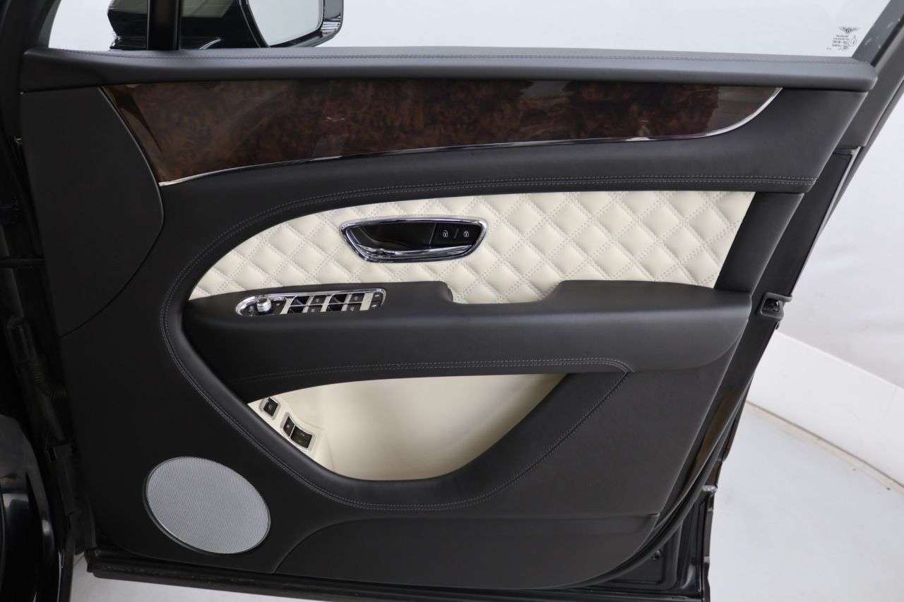 2021 BENTLEY BENTAYGA 2021 BENTLEY BENTAYGA