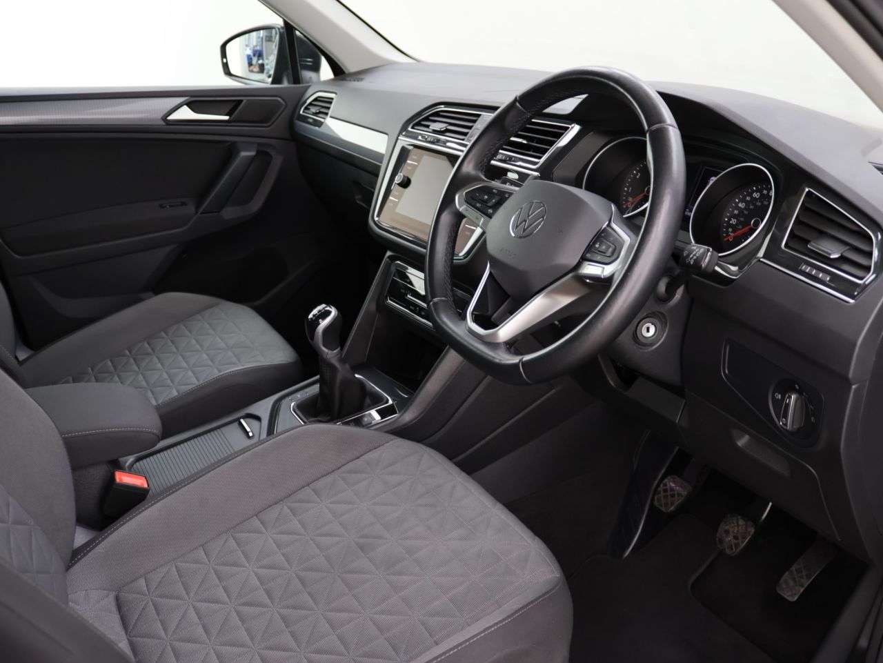 2022 VOLKSWAGEN TIGUAN 2022 VOLKSWAGEN TIGUAN