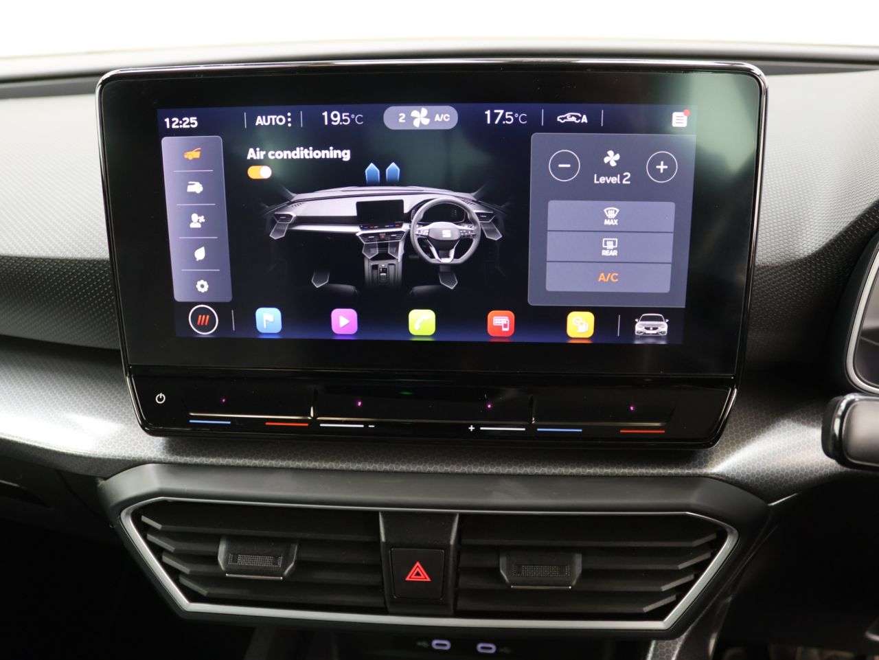 2022 SEAT LEON 2022 SEAT LEON