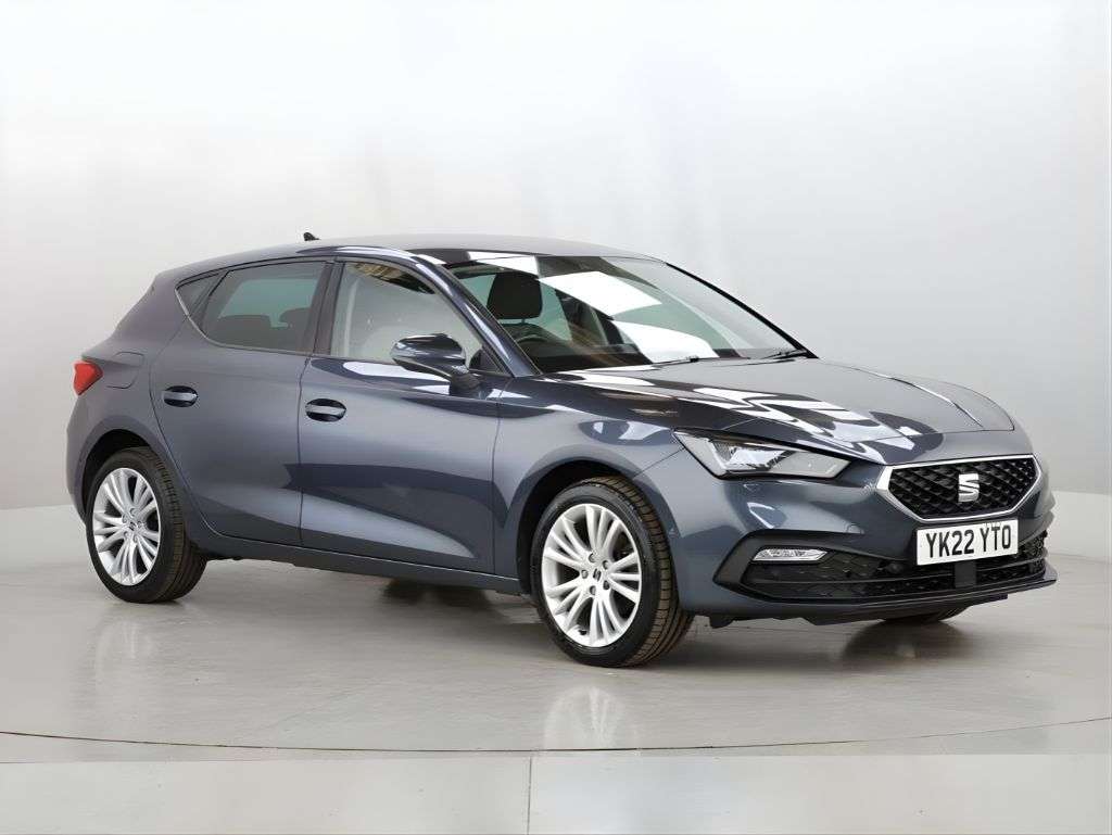 Check out this Seat Leon 2022 Petrol Manual
