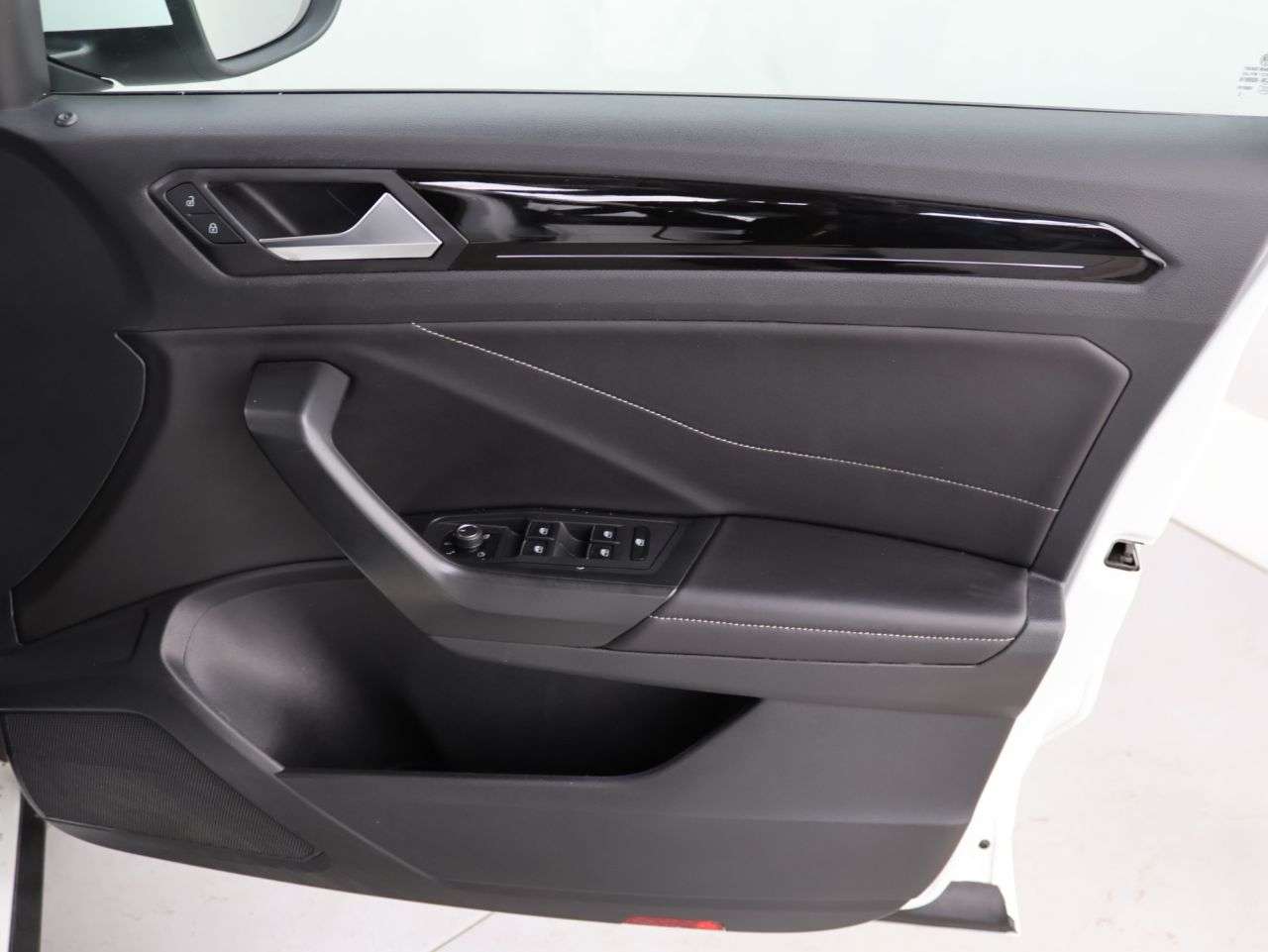 2022 VOLKSWAGEN T-ROC 2022 VOLKSWAGEN T-ROC