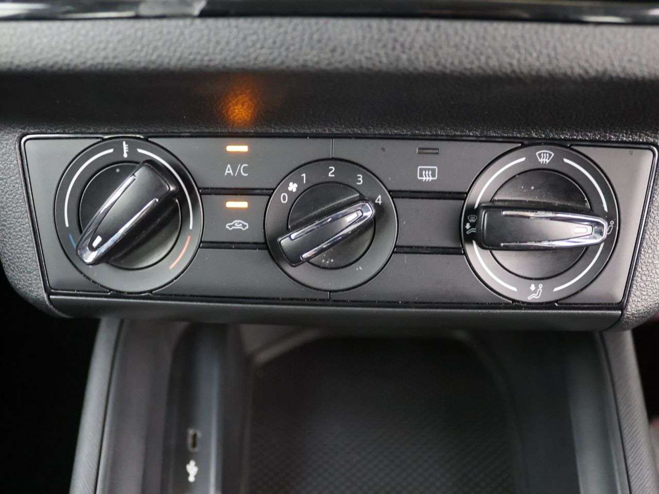 2021 SKODA KAMIQ 2021 SKODA KAMIQ