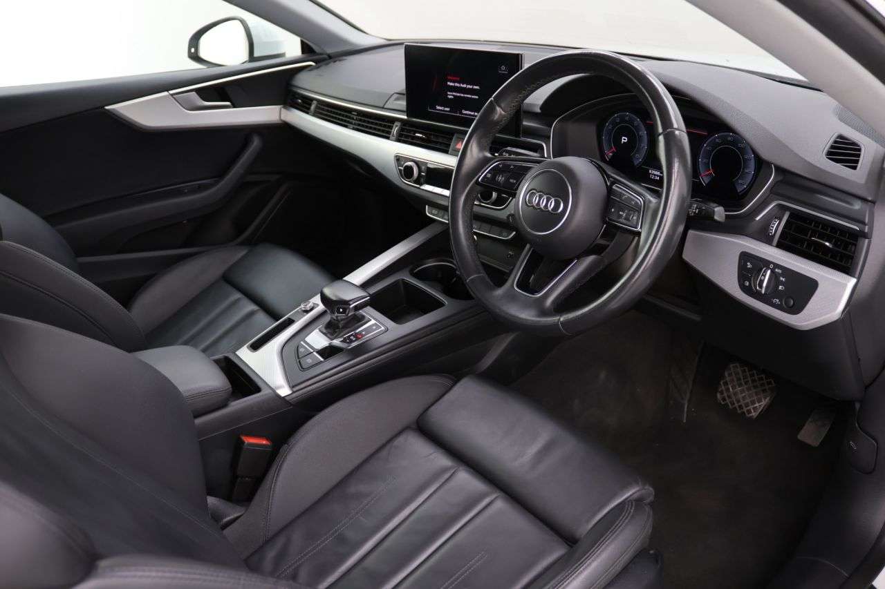 2021 AUDI A5 2021 AUDI A5