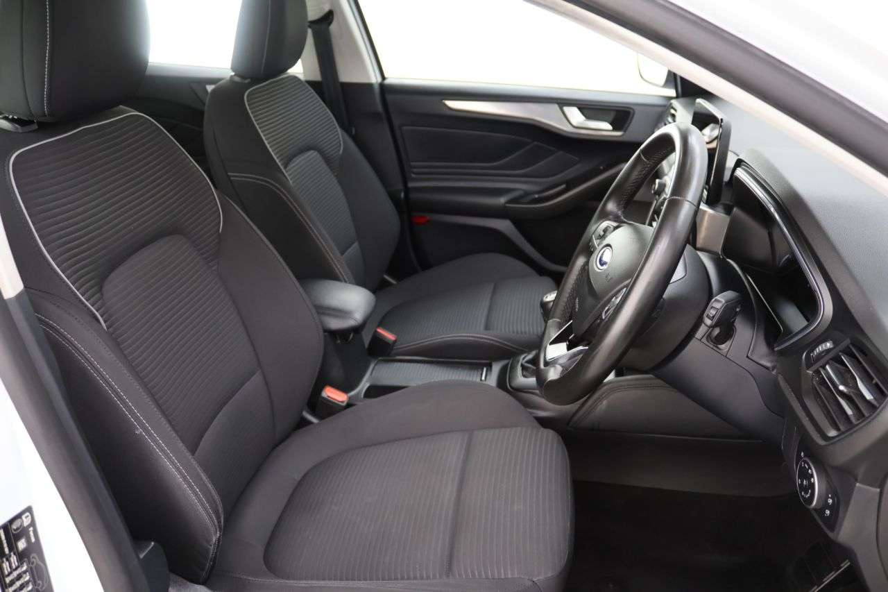 2022 FORD FOCUS 2022 FORD FOCUS