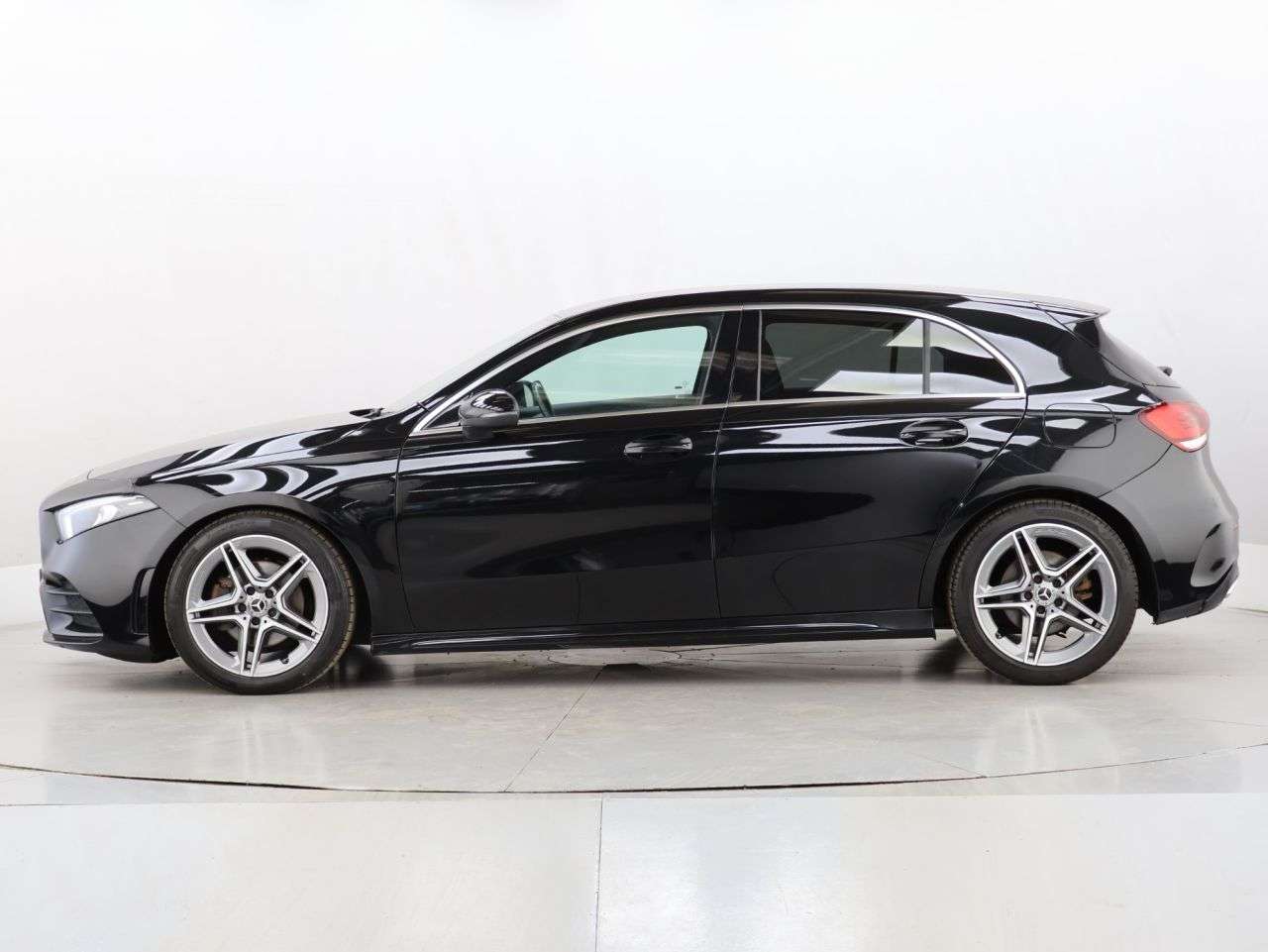 2021 MERCEDES-BENZ A CLASS 2021 MERCEDES-BENZ A CLASS