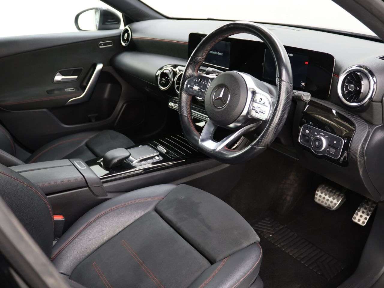 2021 MERCEDES-BENZ A CLASS 2021 MERCEDES-BENZ A CLASS