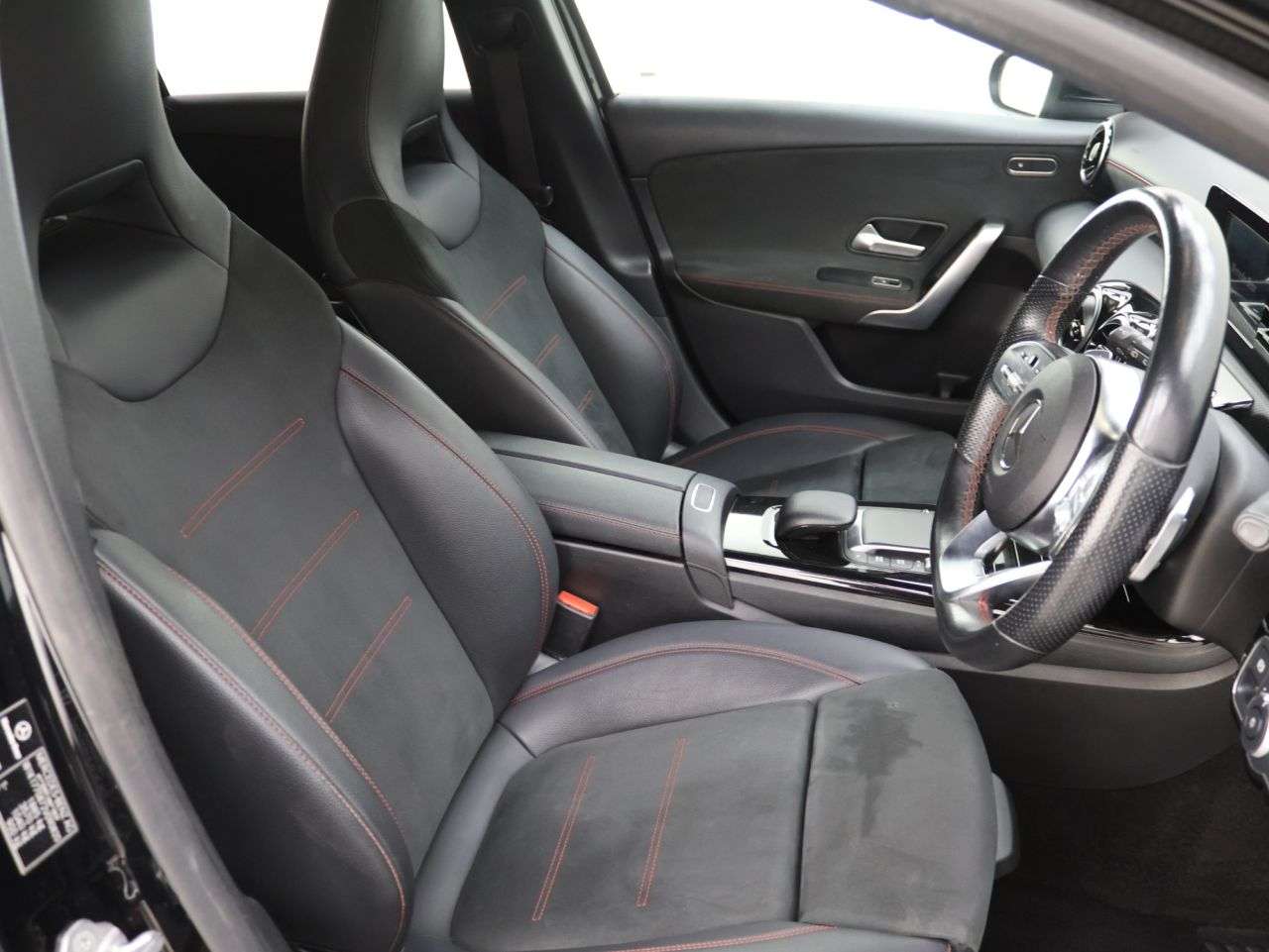 2021 MERCEDES-BENZ A CLASS 2021 MERCEDES-BENZ A CLASS